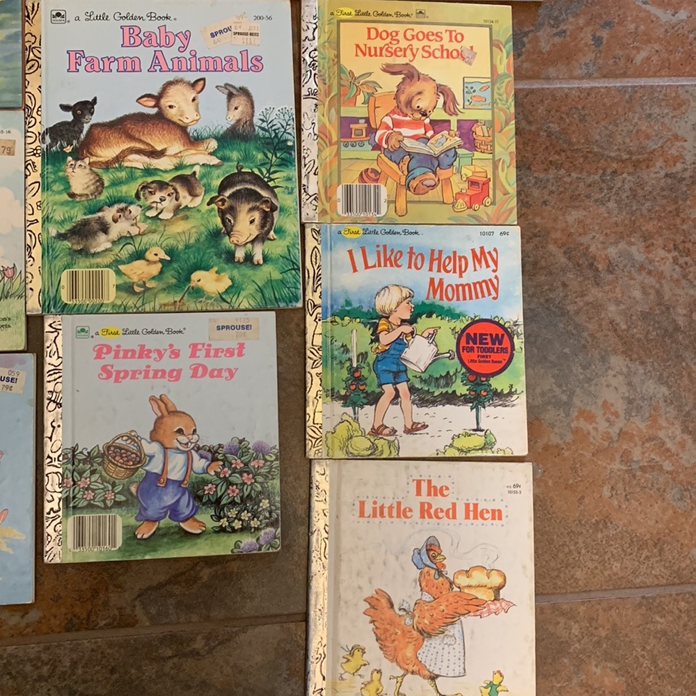 LOT of 13 Little Golden Books - Picture 5 of 6
